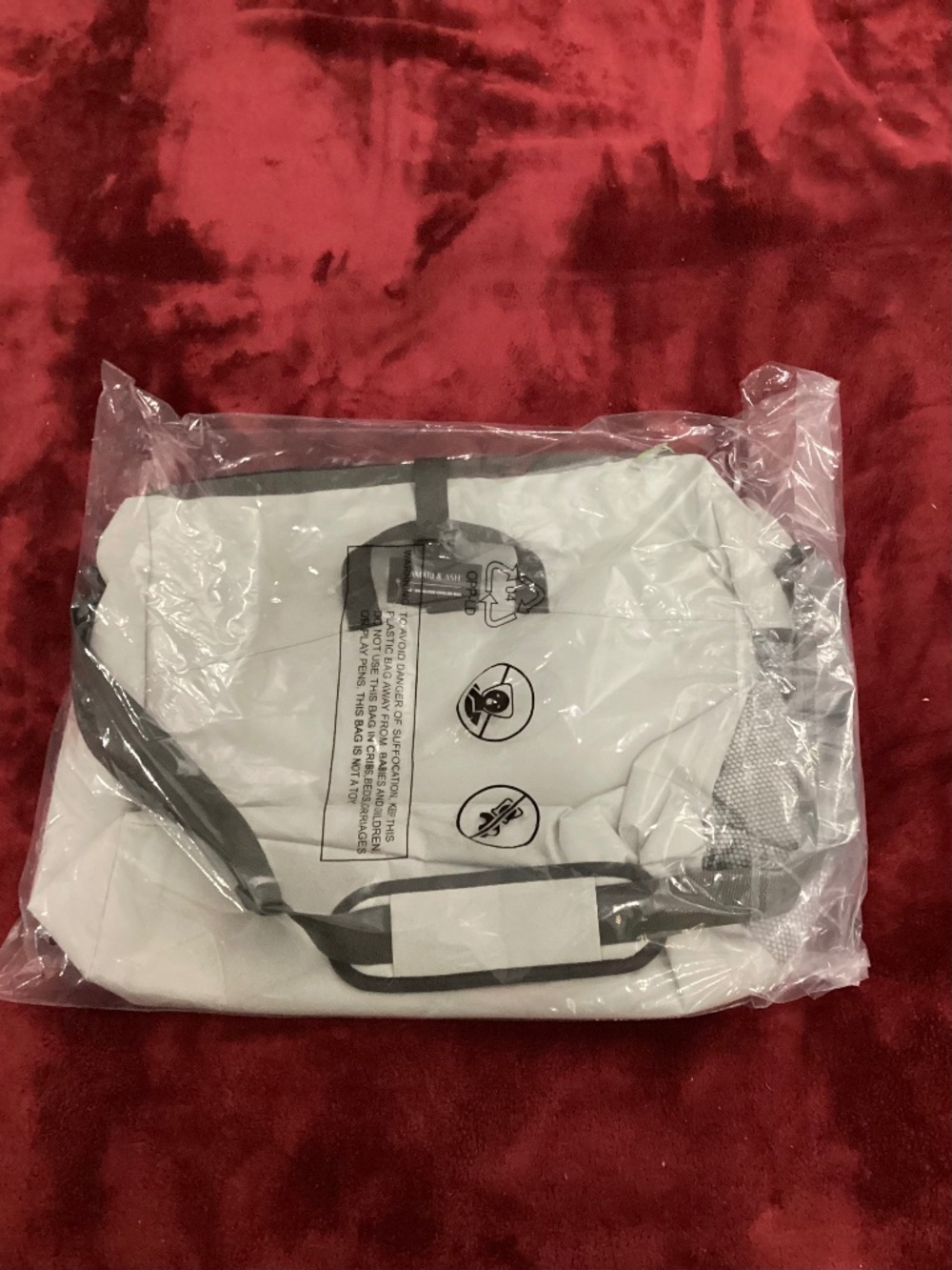 Amari & Ash 18” Shoulder Cooler Bag